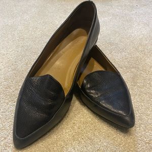 Everlane Black The Modern Point - size 7